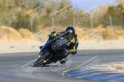 media/Jan-08-2022-SoCal Trackdays (Sat) [[1ec2777125]]/Turn 2 (150pm)/